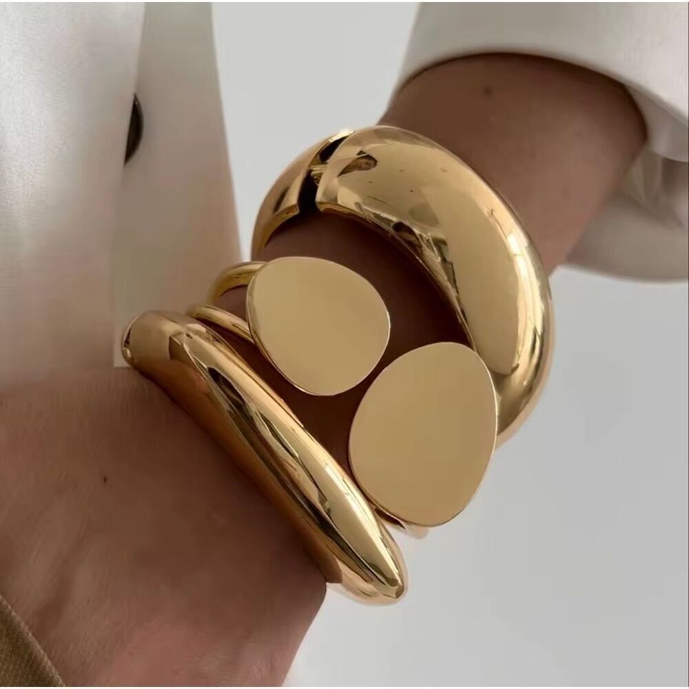 Luxe Gold Statement Bracelet Set – Sculptural Cuff Stack Modern Minimalist 3 pcs